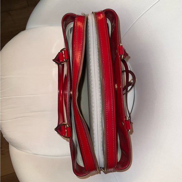 IACUCCI PELLETERIA Hand Bag - Picture 6 of 9